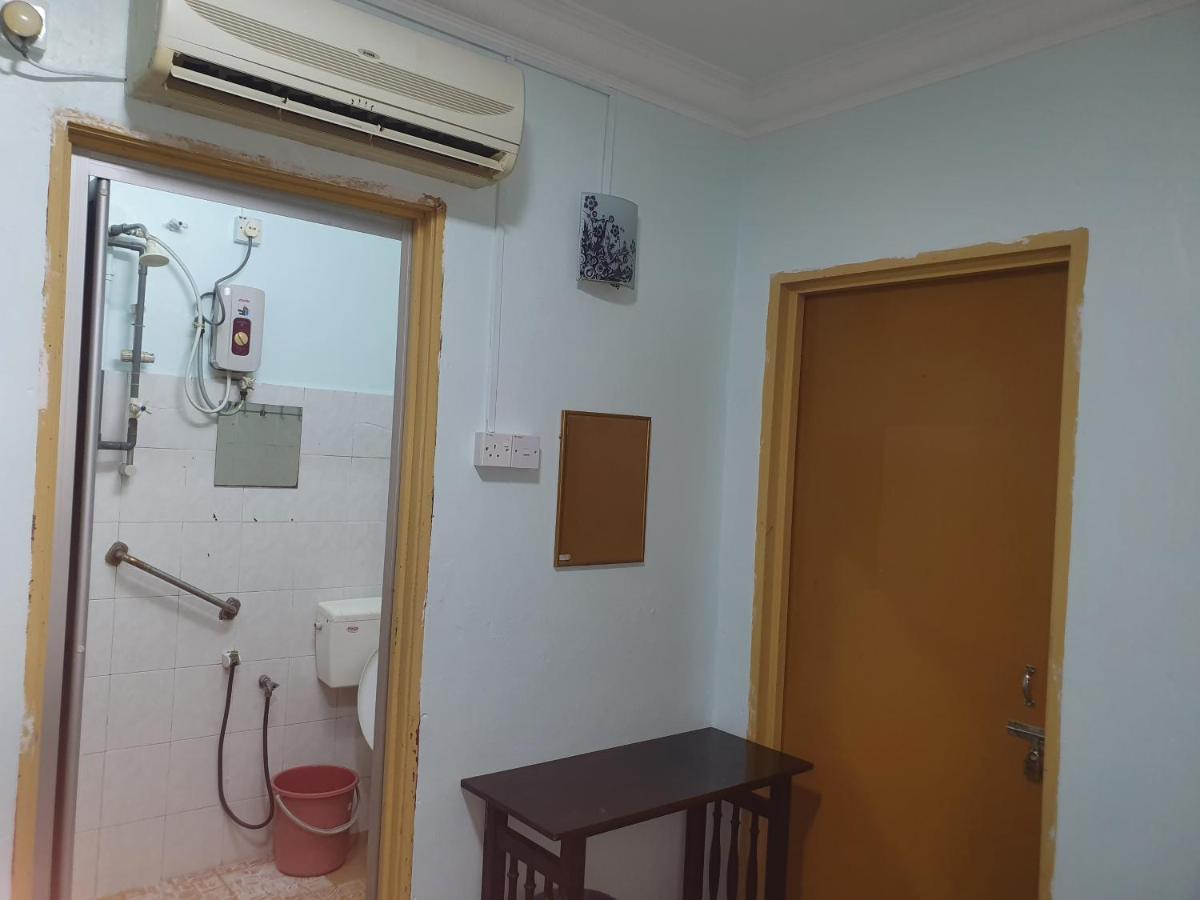 Hotel Permai Малакка Экстерьер фото